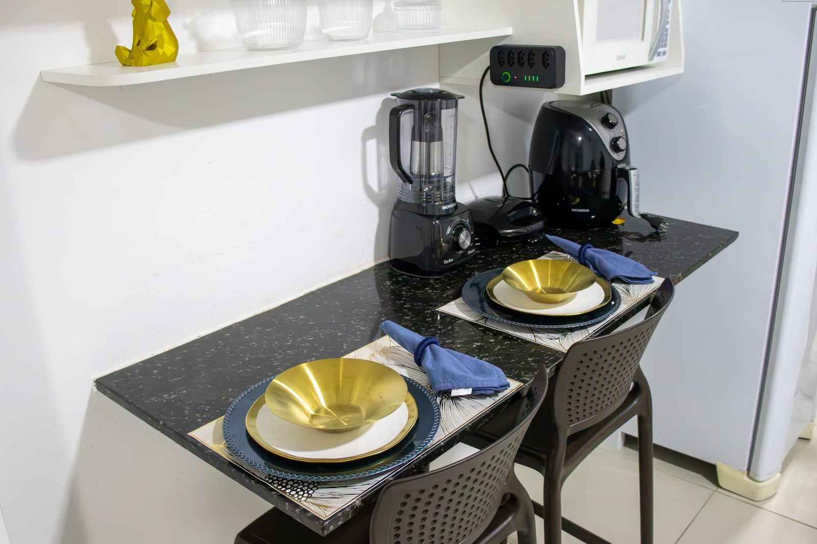 Apartamento 104 · Detalhe da bancada — Aruanda