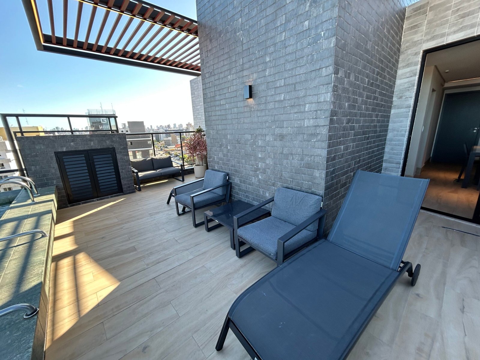 Rooftop — Ciel Home