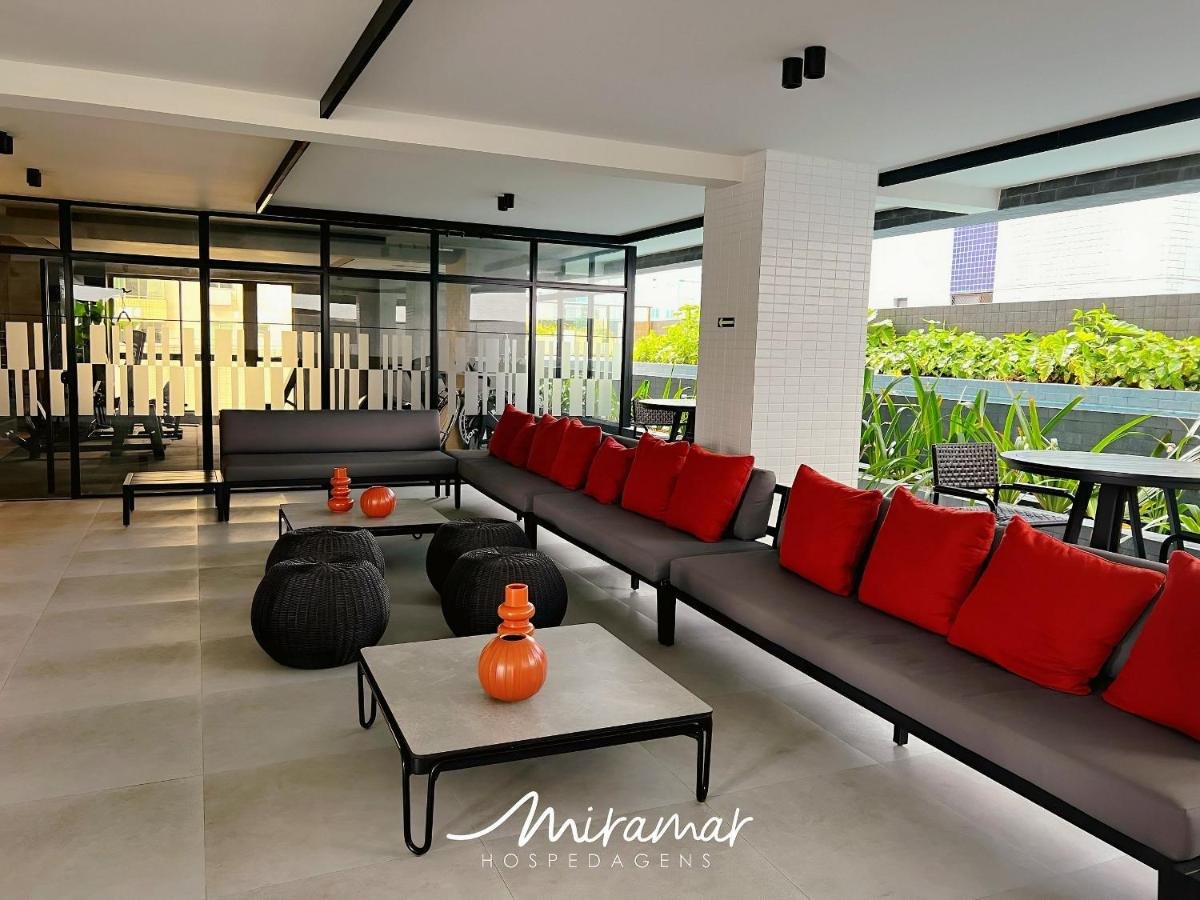 Deck with sofas — Co-House Tambaú