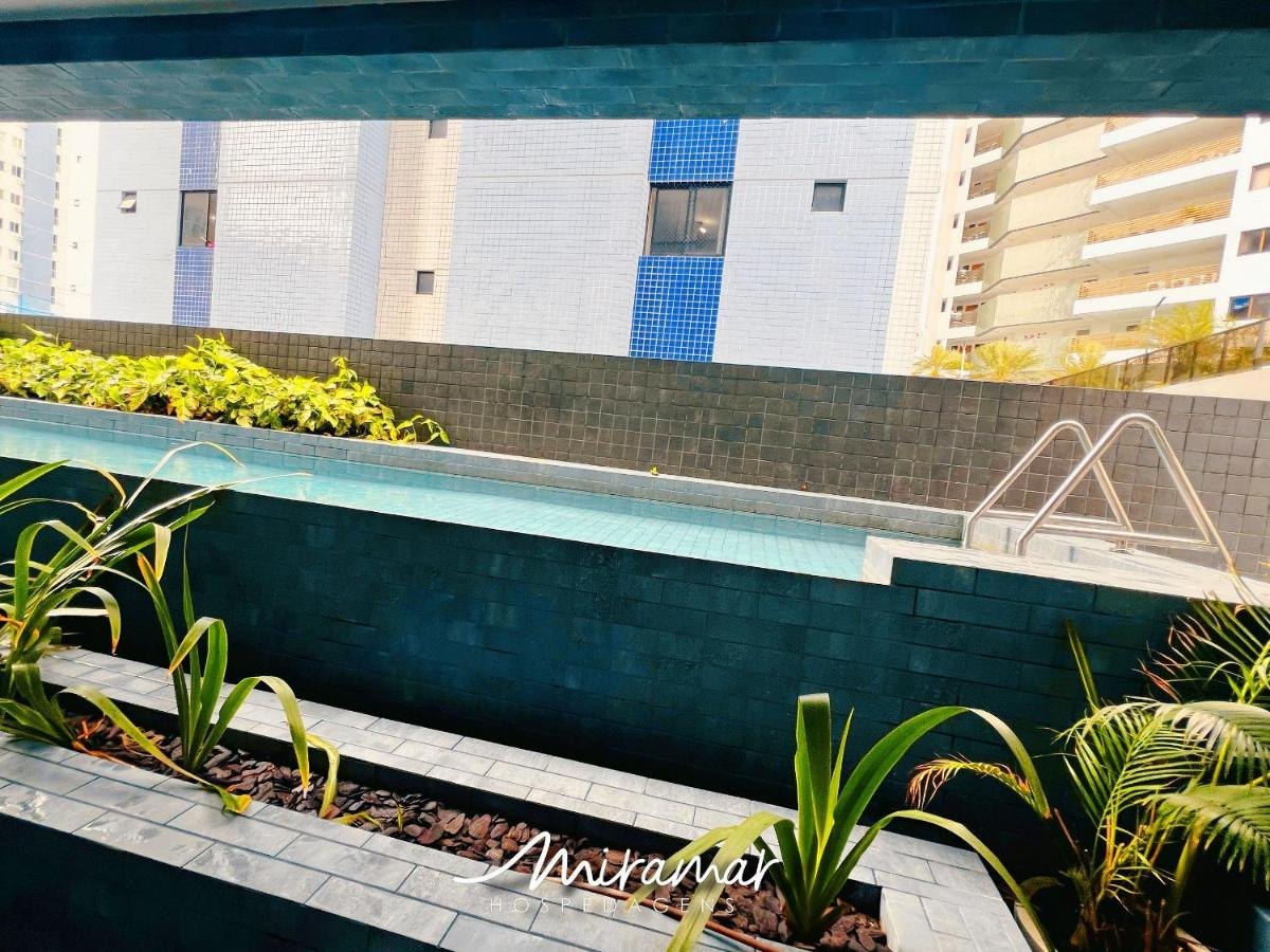 Rooftop pool — Co-House Tambaú