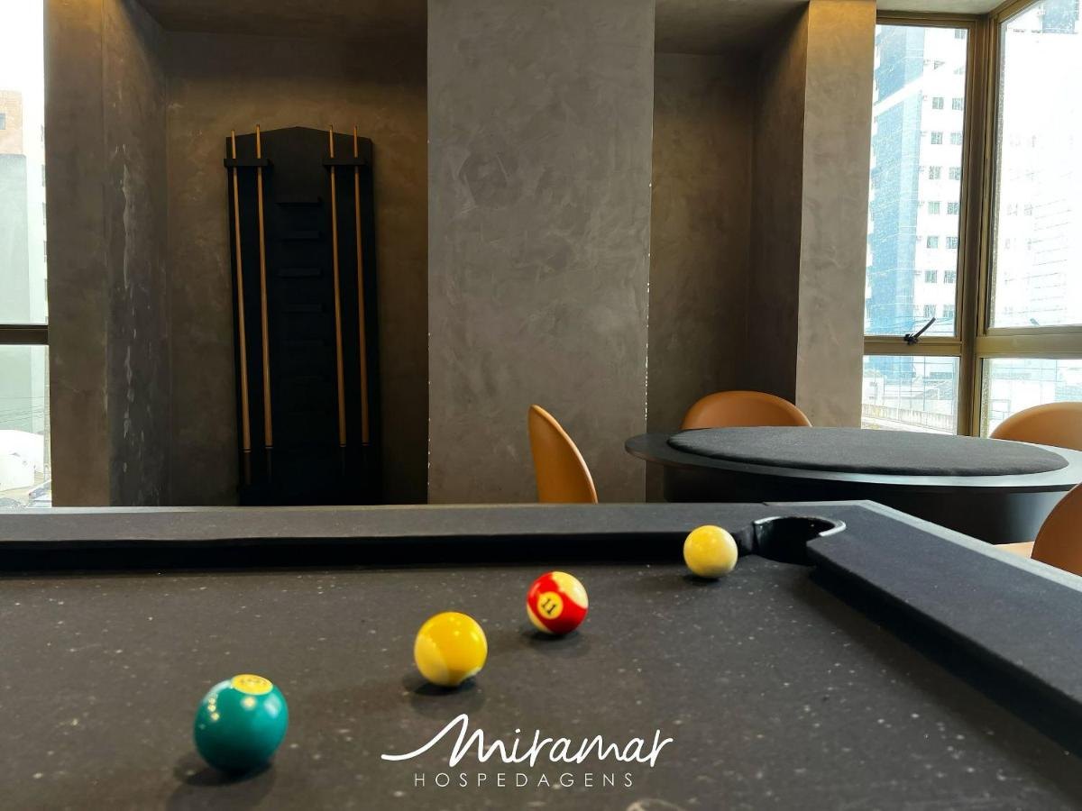Pool table — Co-House Tambaú