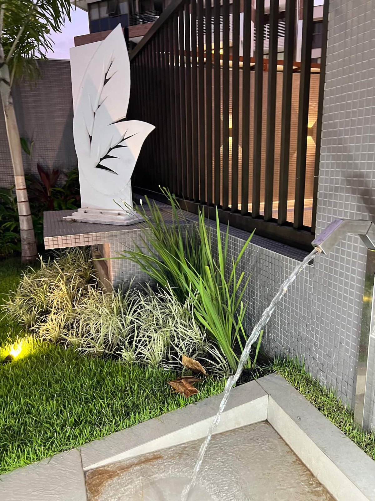 Jardim da entrada — Fortune