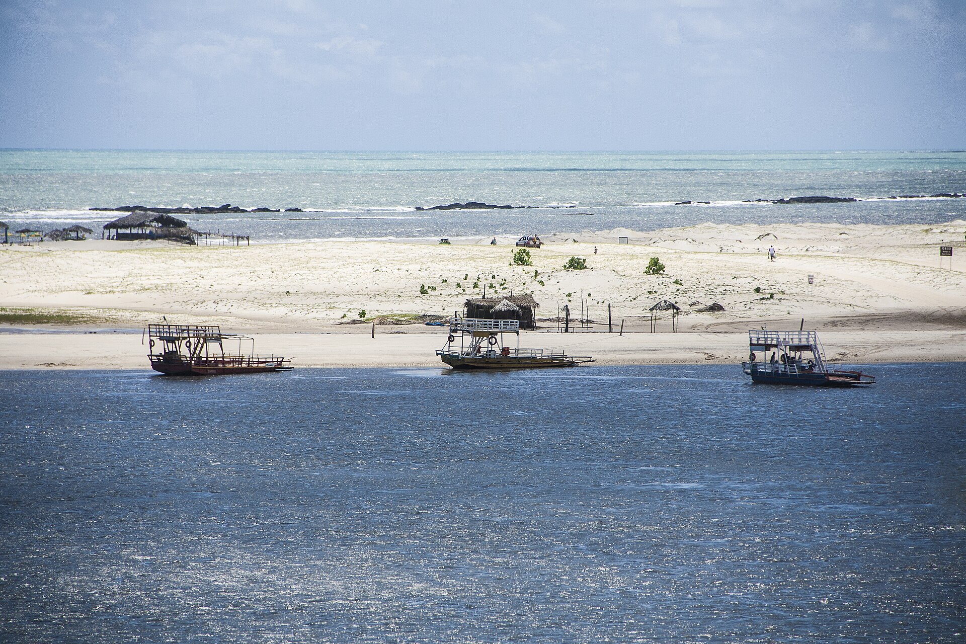Barra do Cunhaú: kitesurfing, mangroves and history — João Pessoa e região