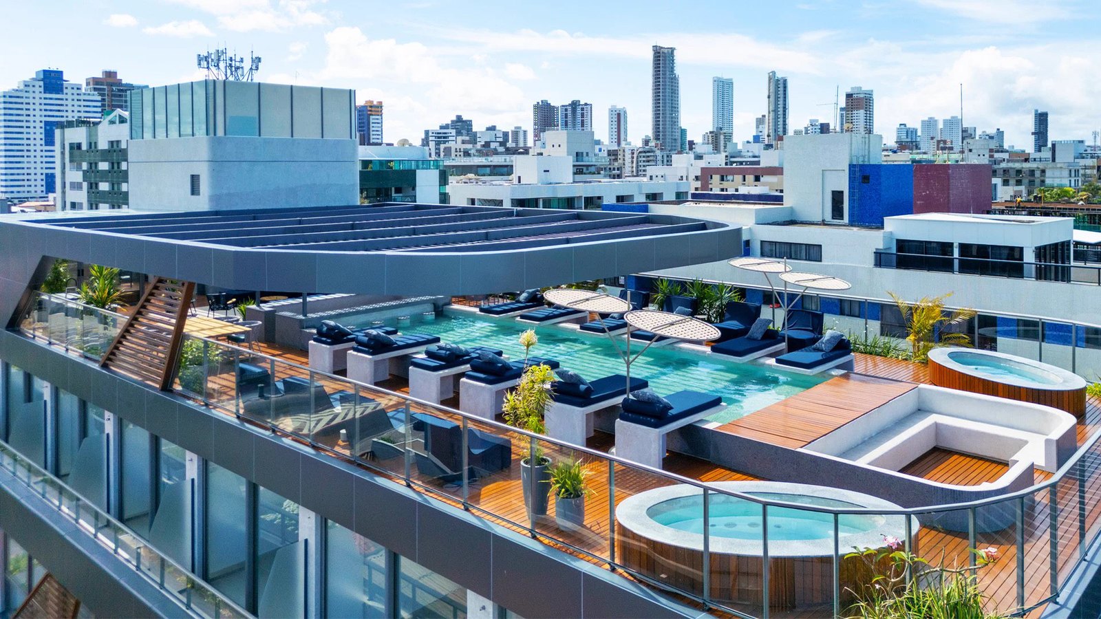 Roof terrace — Setai Aquamaris