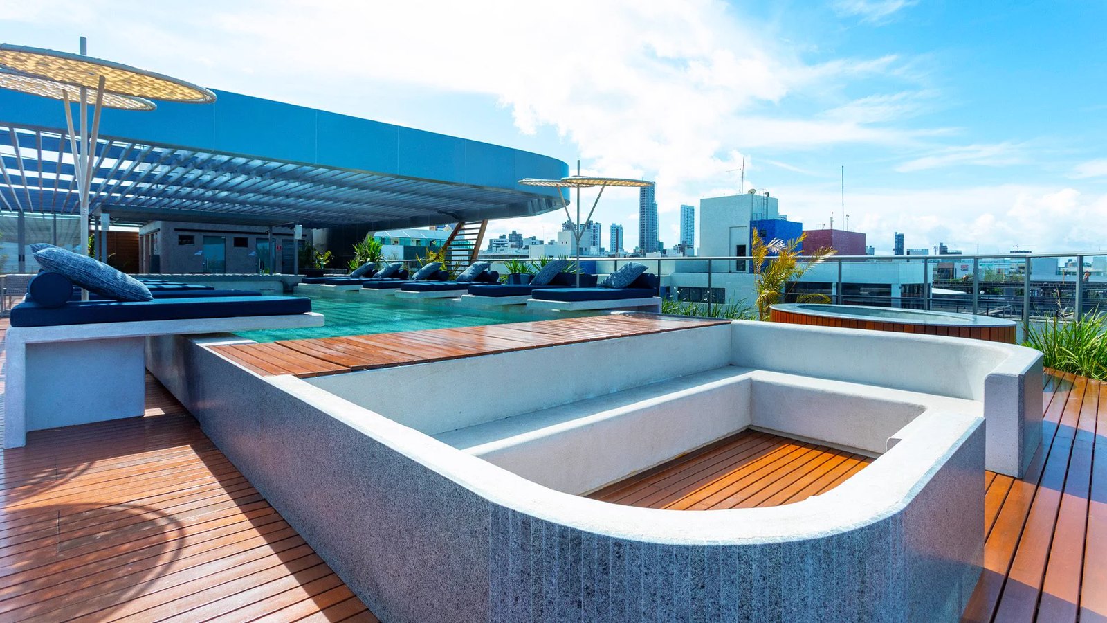 Living room — Setai Aquamaris