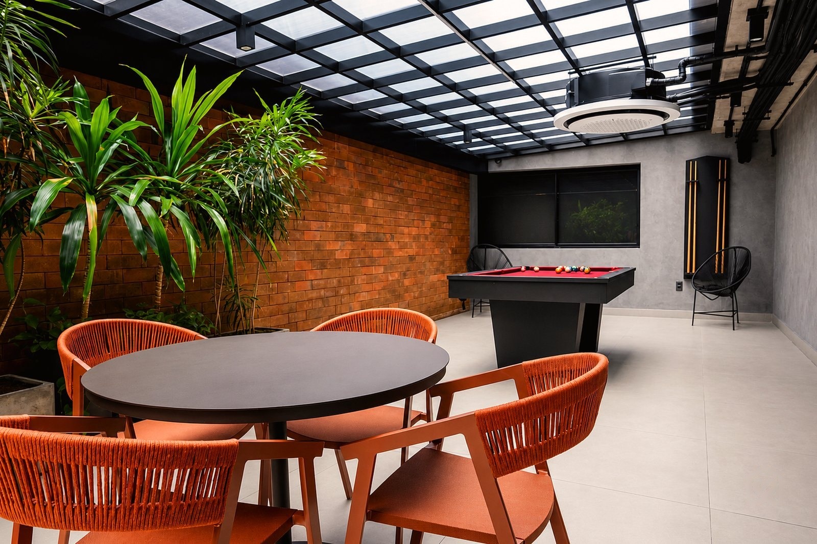 Social area with pool table — Way Tambaú